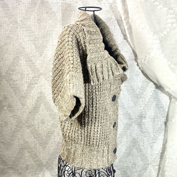 Kenneth Cole tan knit shirt sleeve button up cardigan size XS - Picture 5 of 8